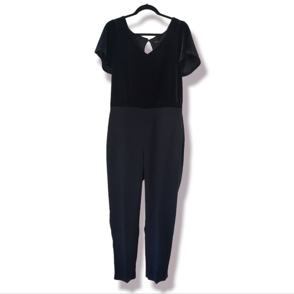 White House Black Market Black Velvet Bodice Jumpsuit Size 8